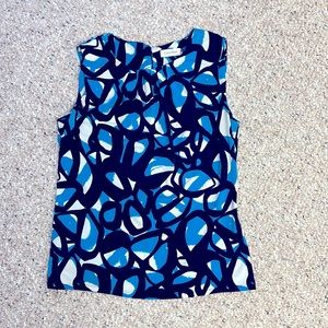 Sleeveless blouse